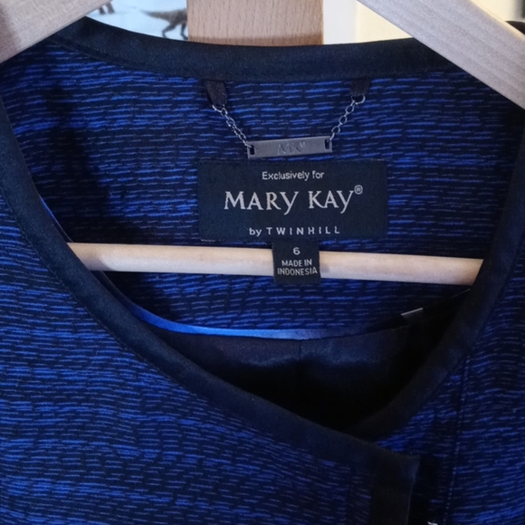 Mary Kay by Two hill Blue Blazer - Picture 2 of 4
